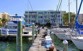 Chart House Hotel And Suites Clearwater Florida